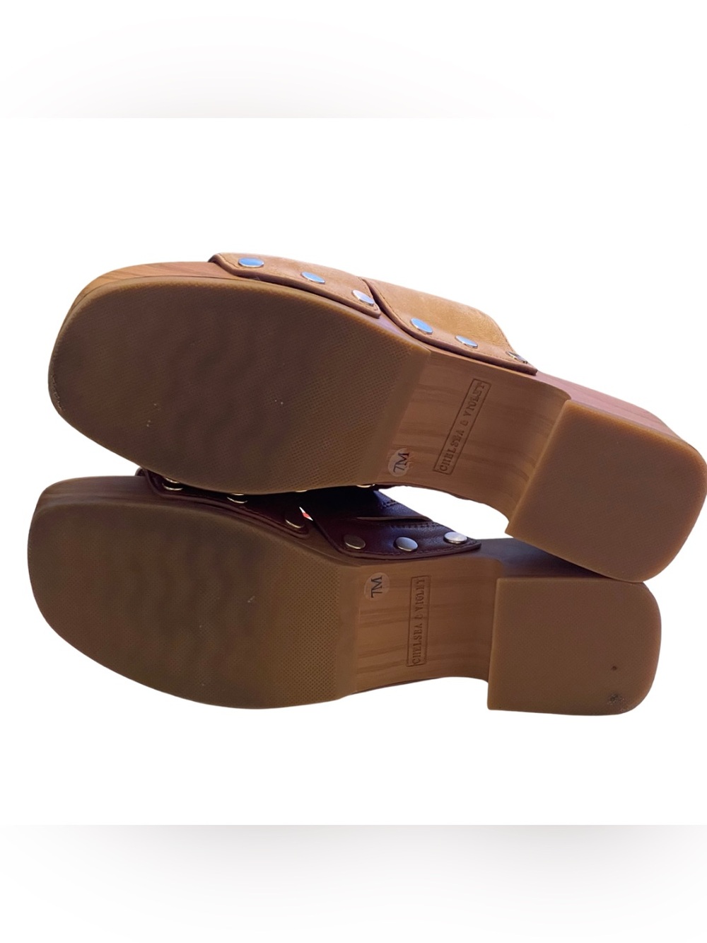 Chelsea & Violet Two-Tone Brown and Tan Leather Slide Platform Mules - Picture 10 of 10